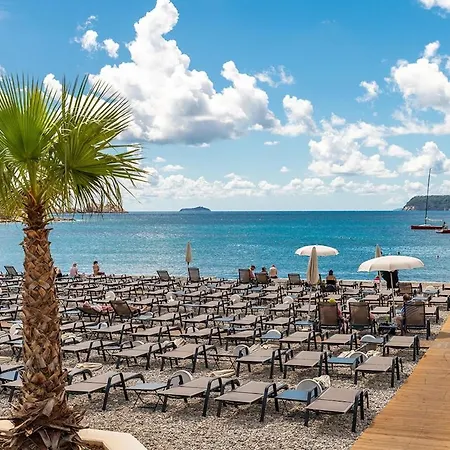 Penthouse Viewpoint Apartman