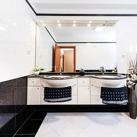 Penthouse Viewpoint * Mokošica