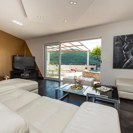 Penthouse Viewpoint 아파트