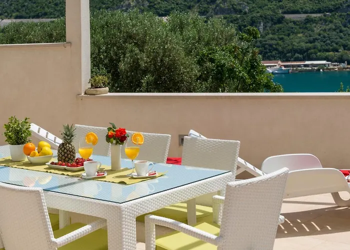 Penthouse Viewpoint * Mokošica