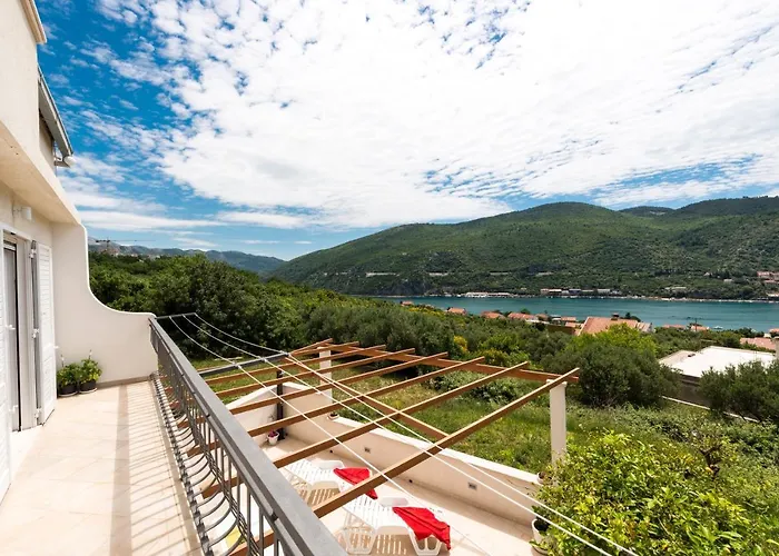 Penthouse Viewpoint * Mokošica